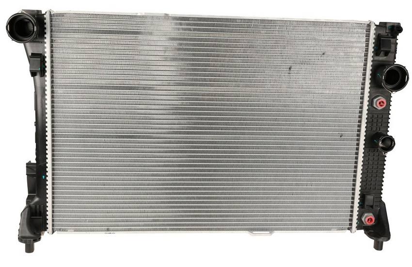 Mercedes Radiator (Auto Trans) 2045004303 - Behr 376749551